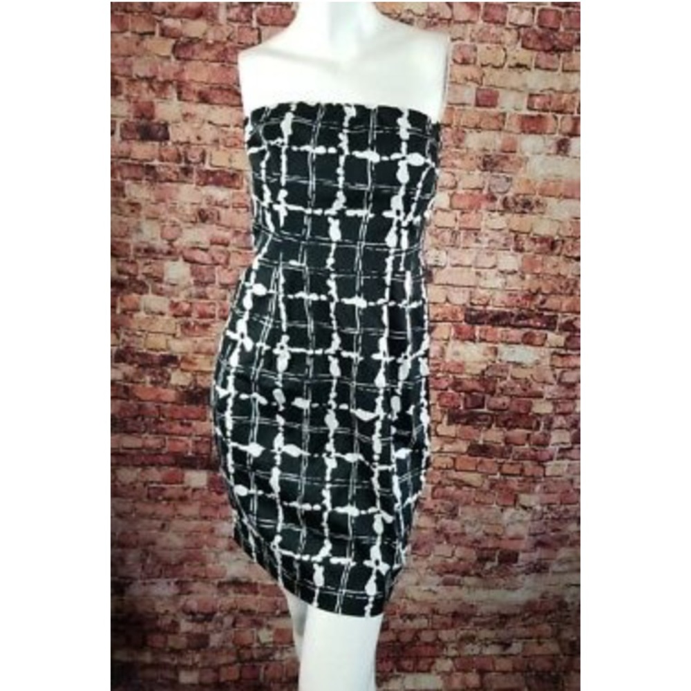 EXPRESS black white abstract strapless dress 6 - Picture 1 of 5